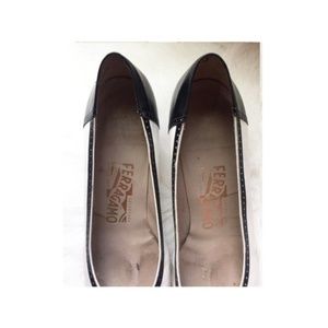 Salvatore Ferragamo Shoes - Vintage Salvatore Ferragamo Heels Salvatore Ferragamo Shoes - Vintage Salvatore Ferragamo Heels